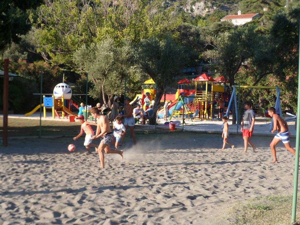 Milocer Apartment Sveti Stefan Eksteriør bilde