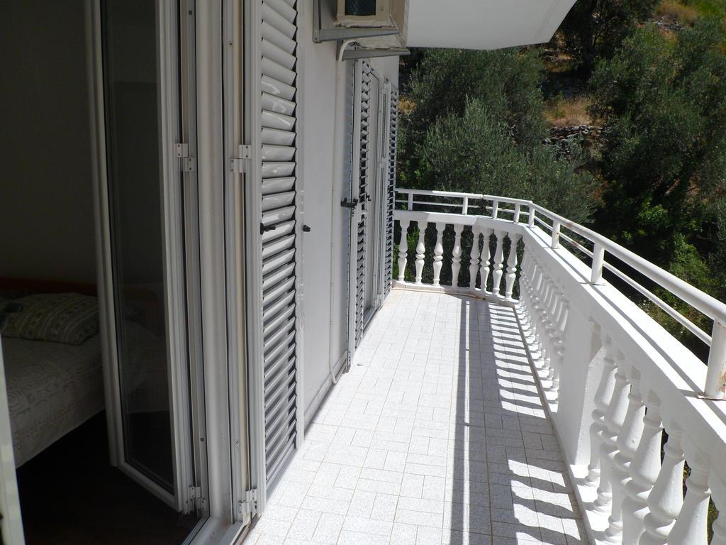Milocer Apartment Sveti Stefan Eksteriør bilde